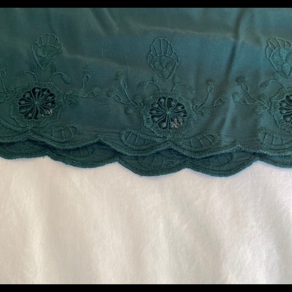 LOFT Short sleeve dark green top. - Picture 2 of 2